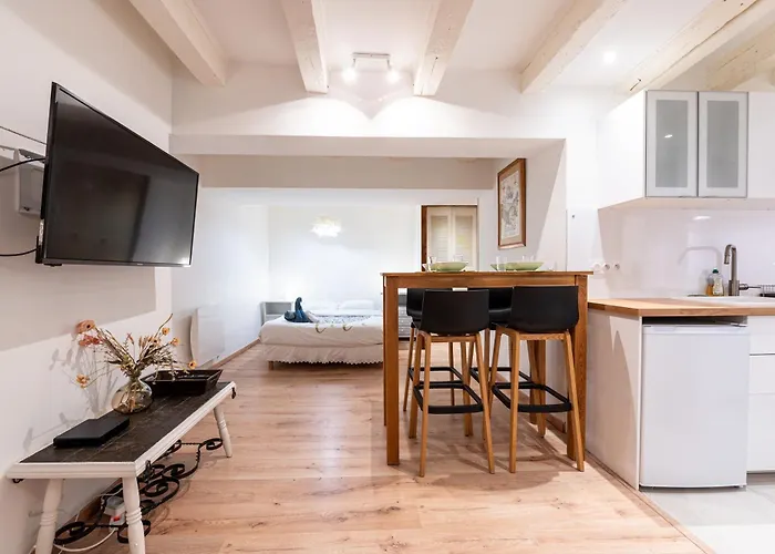 L'alcove Annecienne - Appt Proche Du D'annecy 公寓 阿讷西